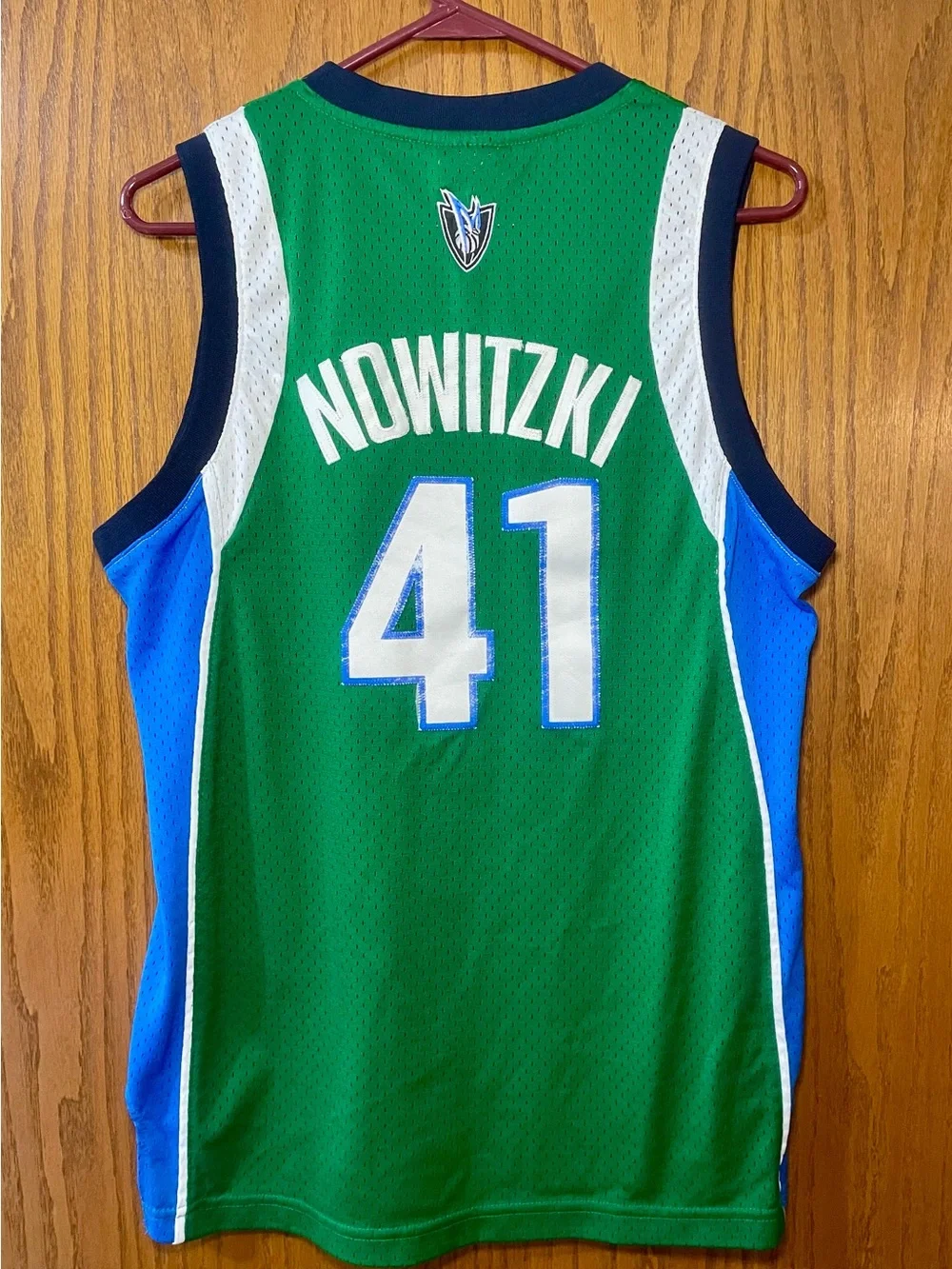 Reebok NBA Dallas Mavericks #41 Dirk Nowitzki Jersey Boys Large Green Y2K VTG
